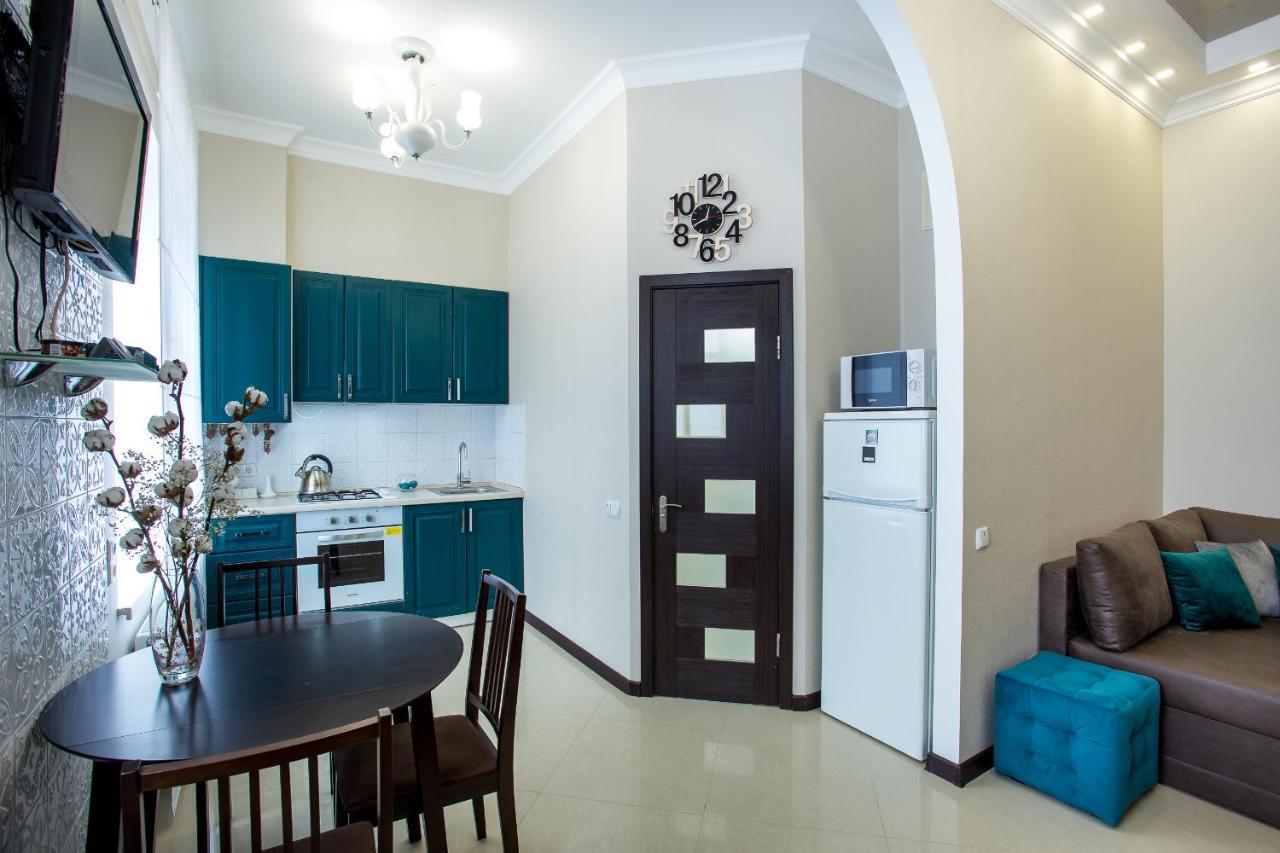 Lotos For You Apartments Mykolaiv Eksteriør billede