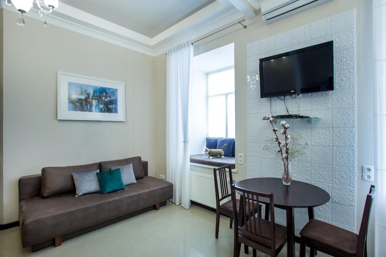Lotos For You Apartments Mykolaiv Eksteriør billede