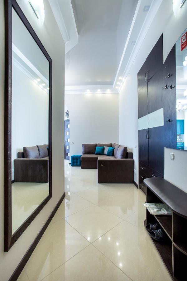 Lotos For You Apartments Mykolaiv Eksteriør billede