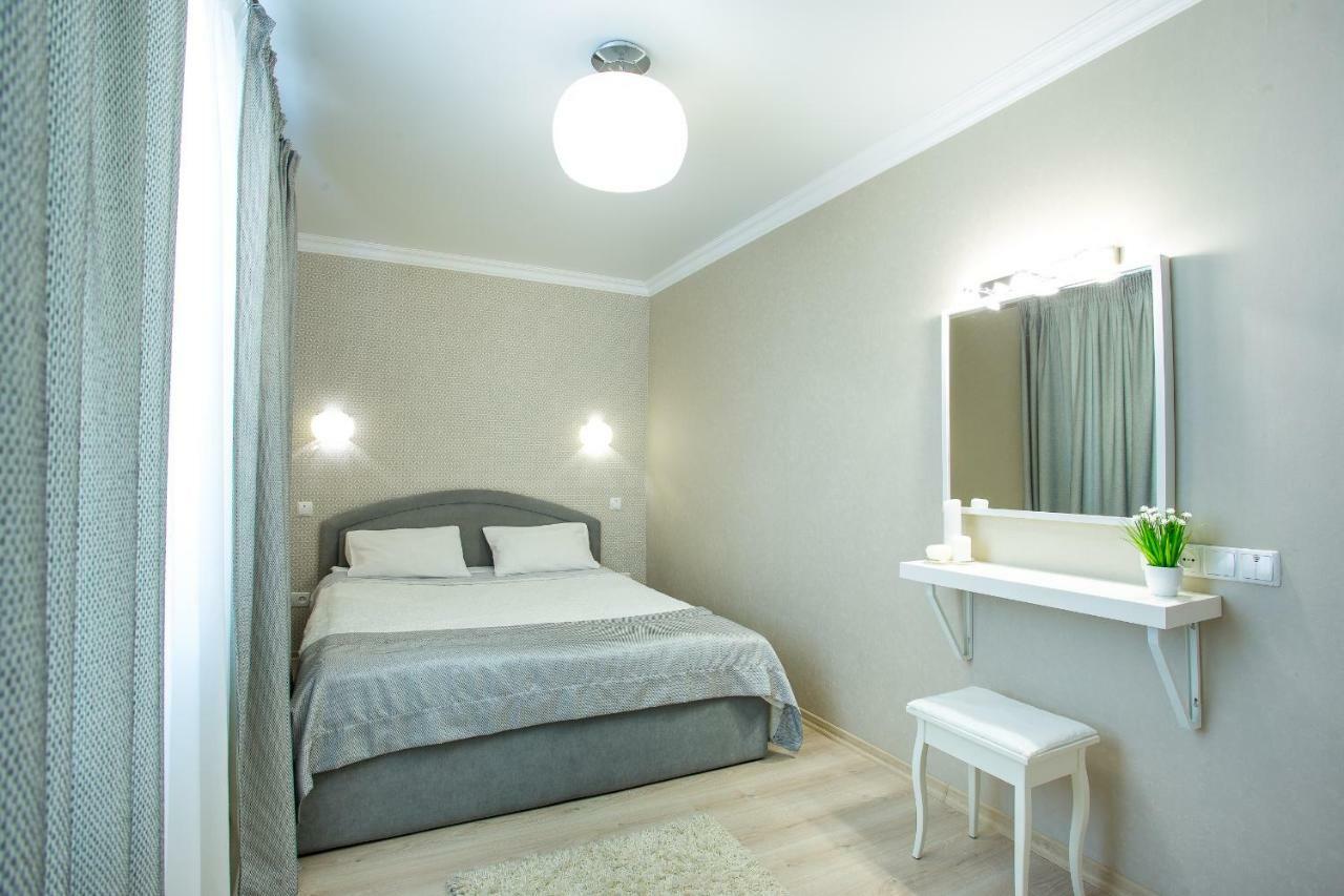 Lotos For You Apartments Mykolaiv Eksteriør billede