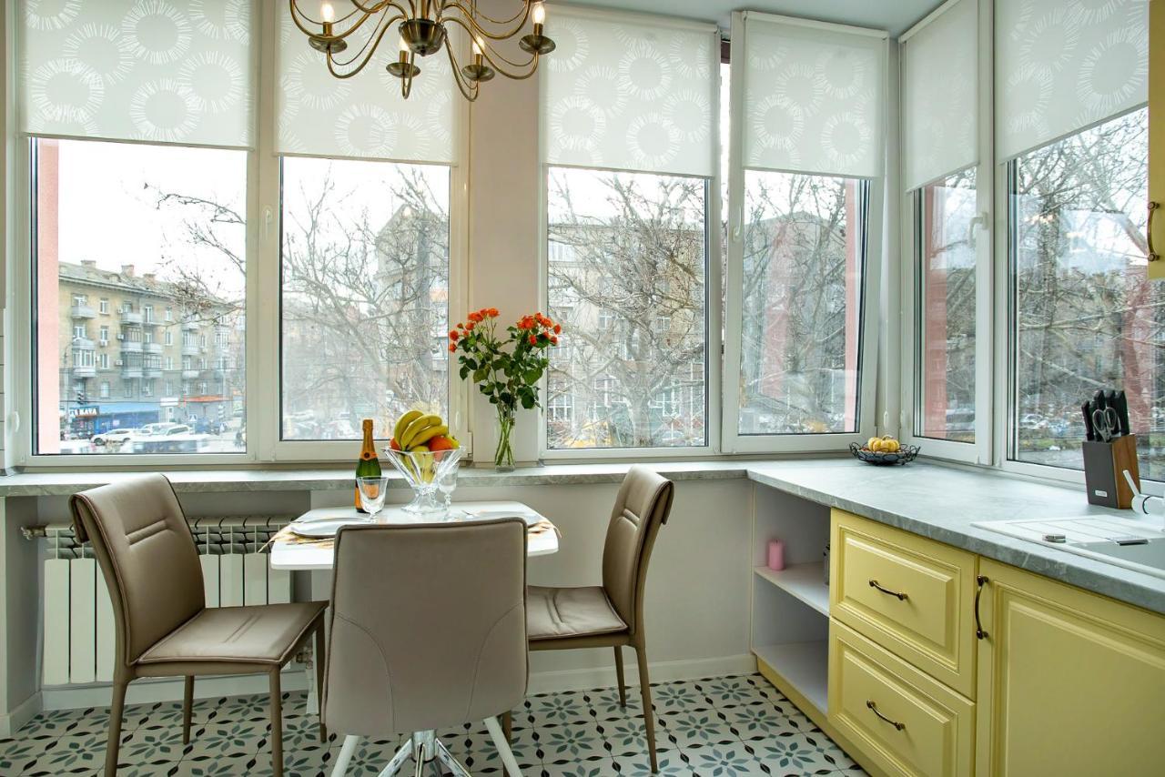 Lotos For You Apartments Mykolaiv Eksteriør billede